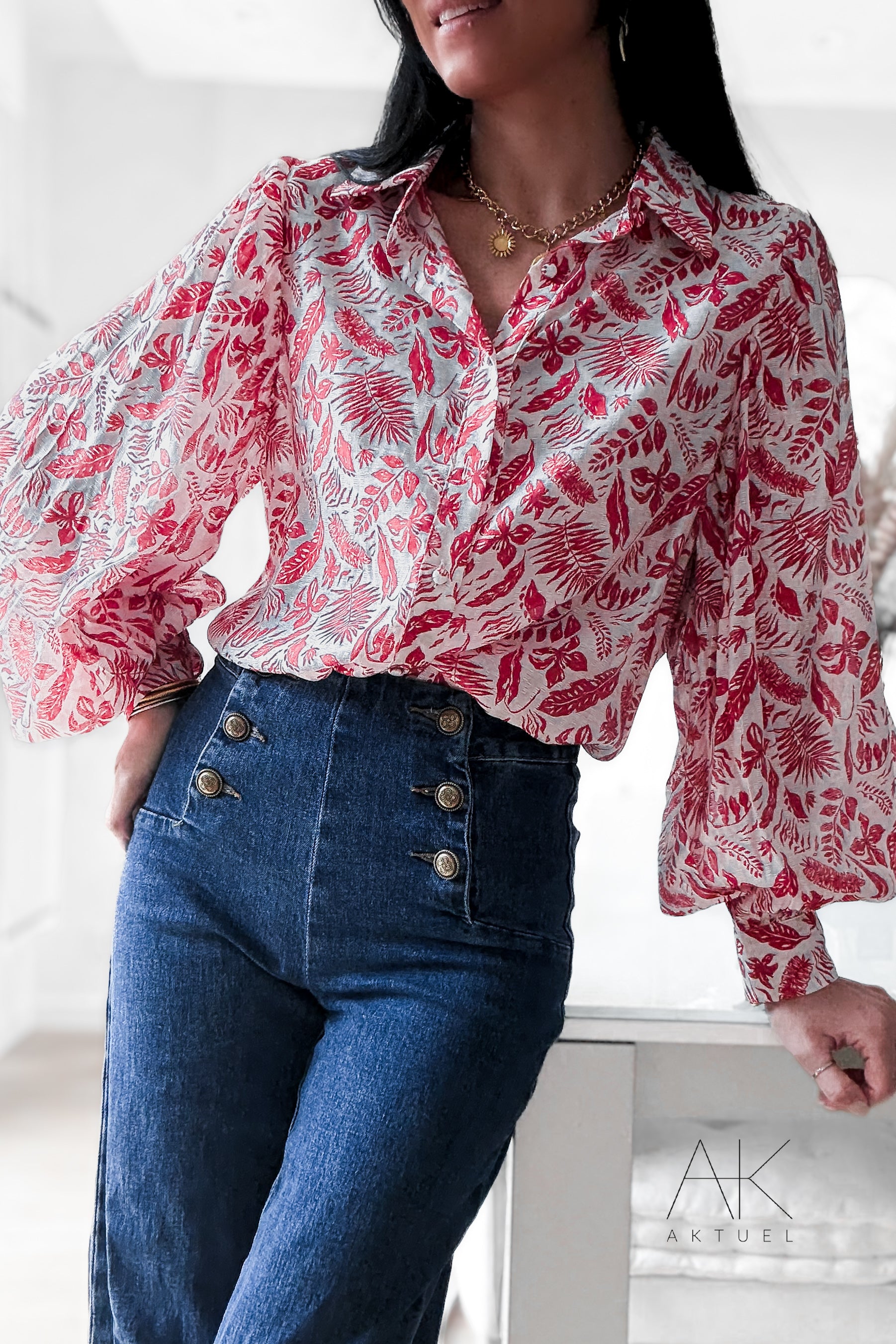 Chemise imprimé feuillage rouge et écru