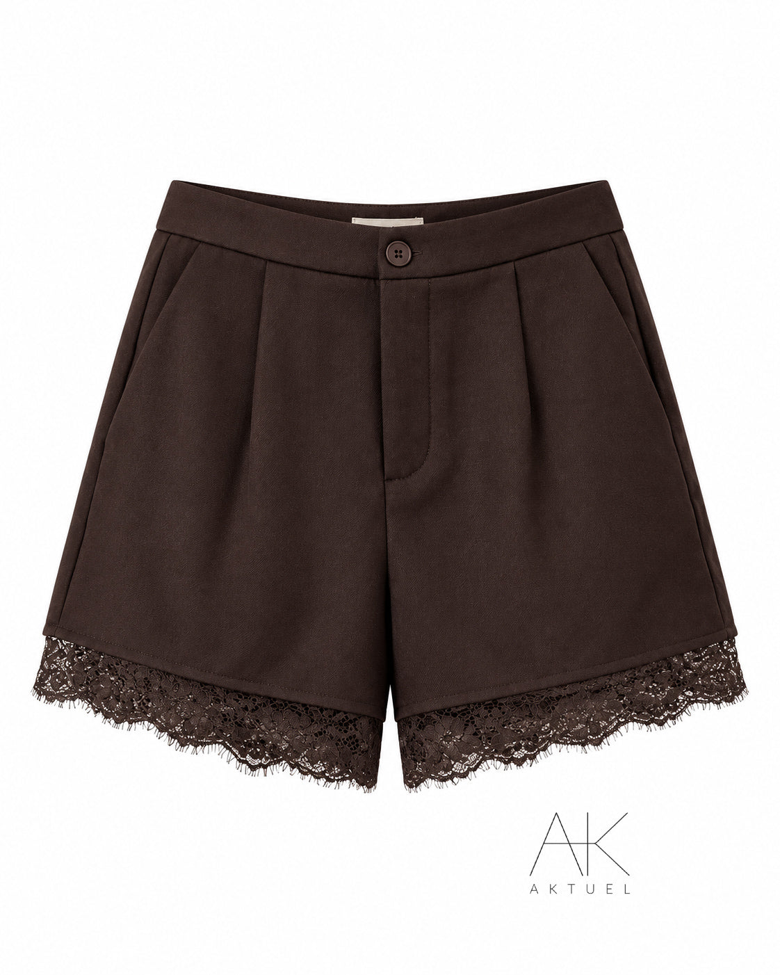 Short chocolat avec dentelle