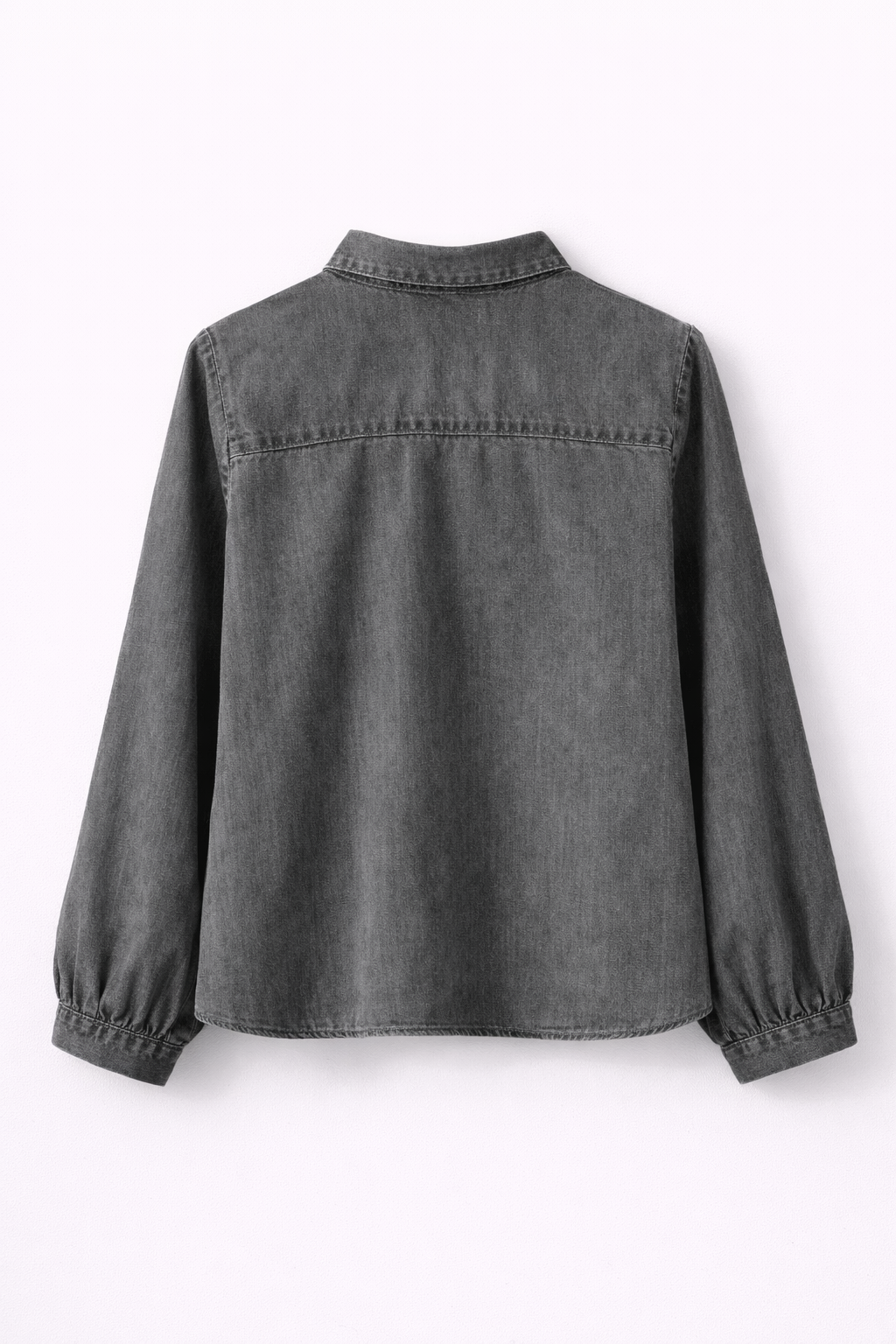 Chemise en jean gris brodée fleurs