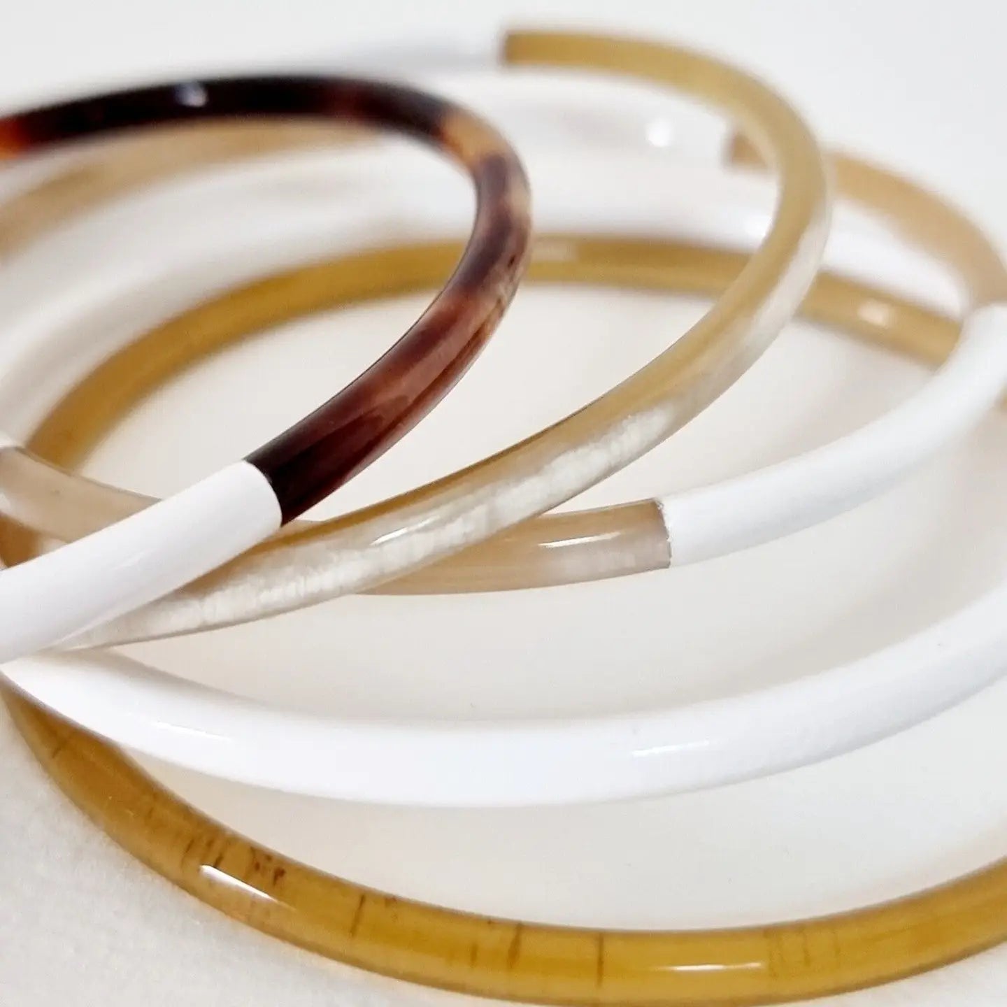 Bracelet Jonc Corne - 5 mm - Trio White