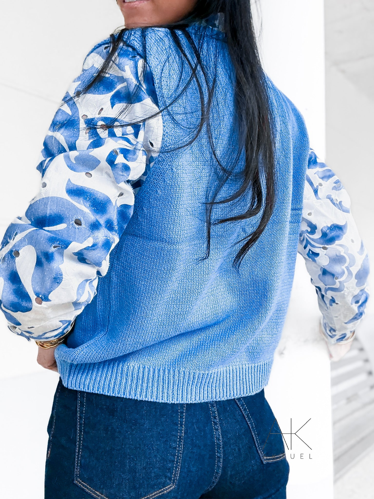 Gilet sans manches bleu à boutons