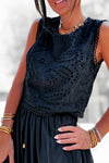 Top sans manches noir en broderie anglaise