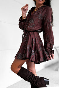 Robe courte chocolat à fleurs brodées