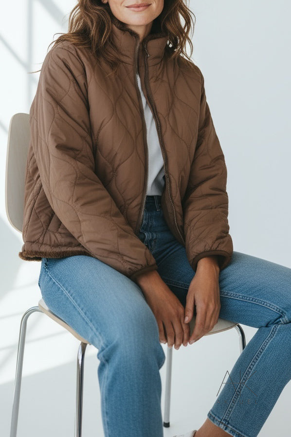 Manteau court en fourrure synthétique réversible chocolat