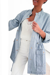 Veste en jeans bleu clair