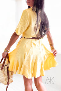 Robe courte à volants jaune