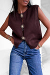 Top en maille marron sans manches broches soleil