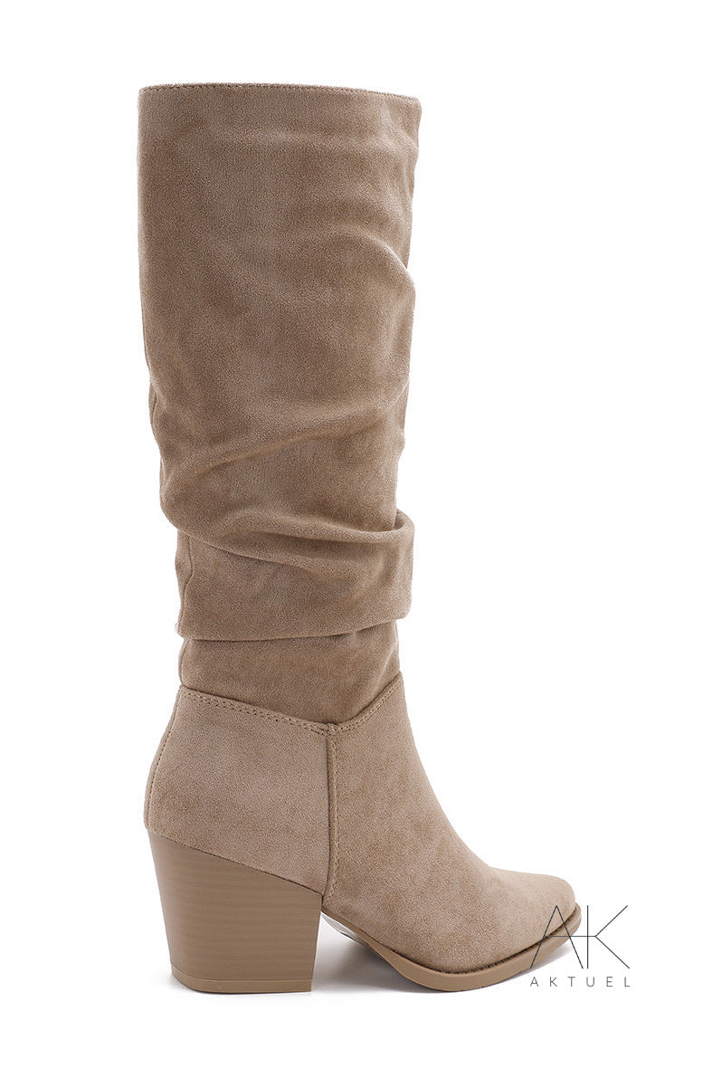 Bottes santiag hautes suédine beige à talon