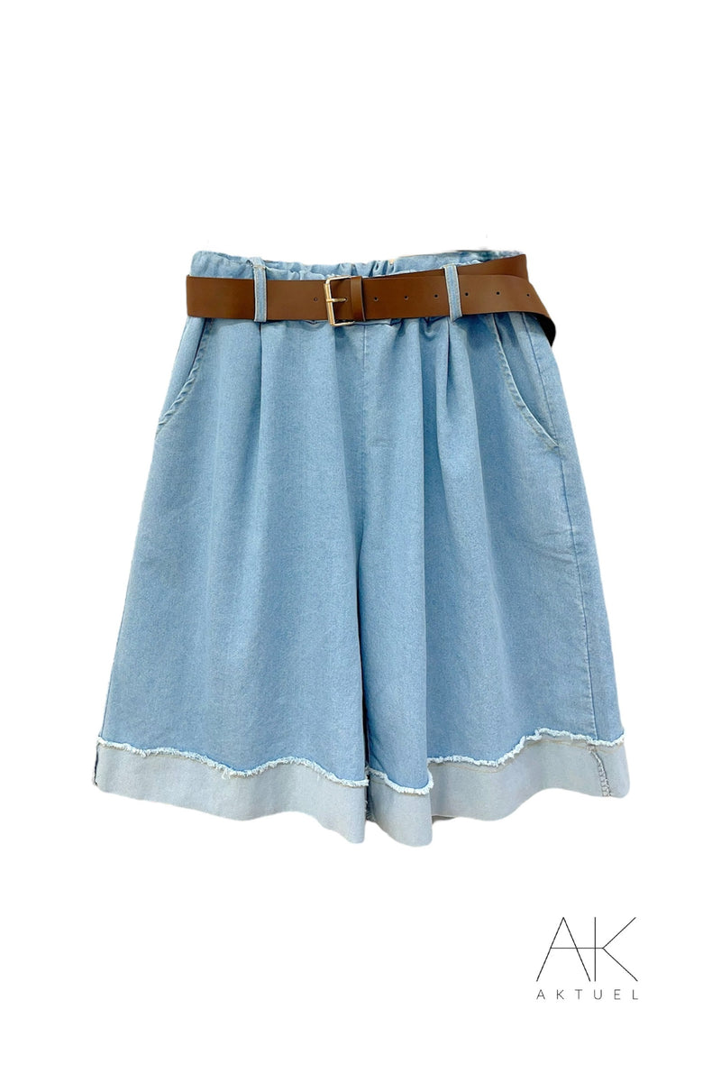 Bermuda en denim fluide large en jean avec ceinture