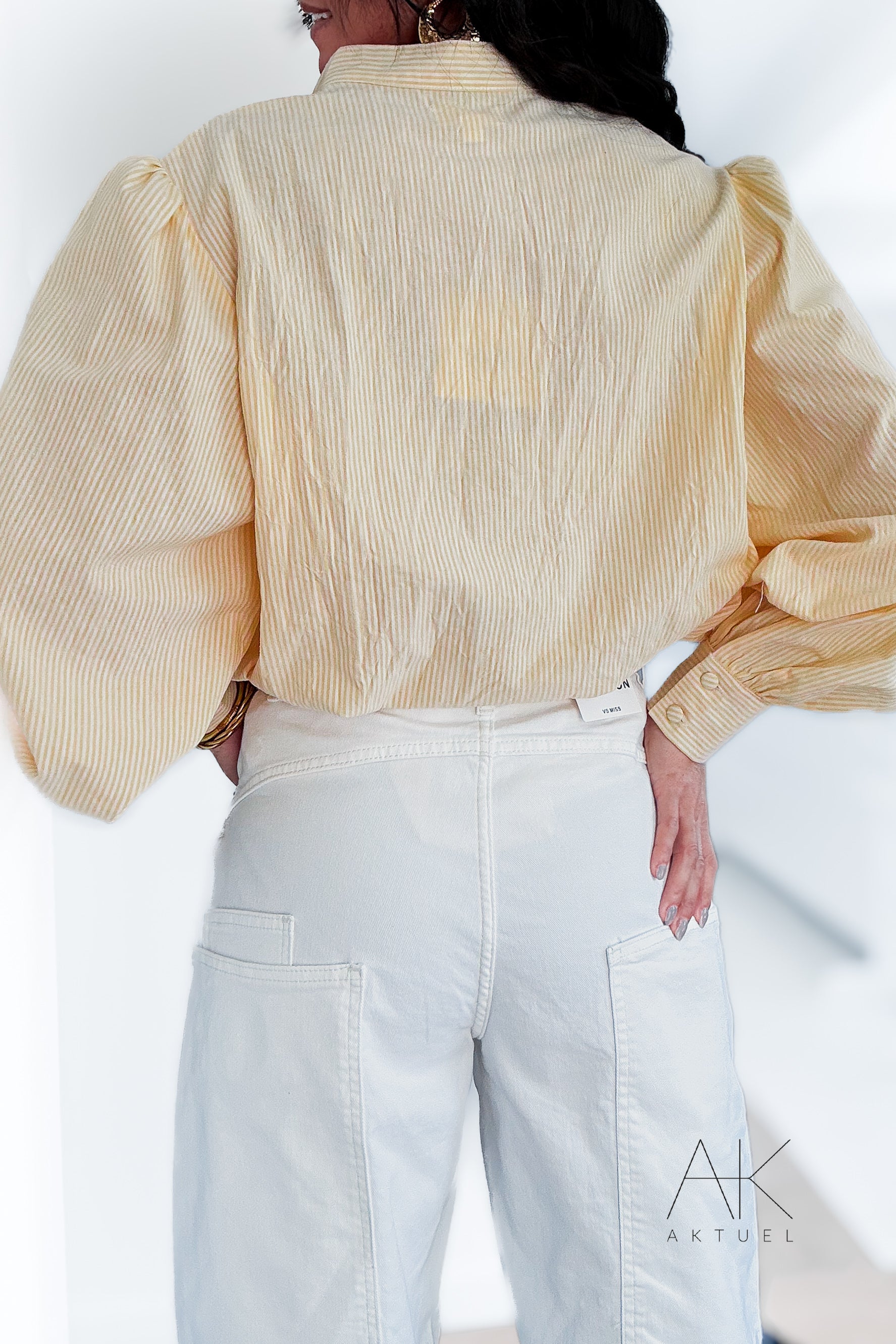 Chemise rayée jaune brodée fruits
