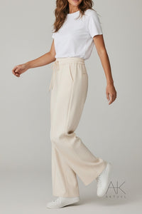 Pantalon fluide beige à nouer