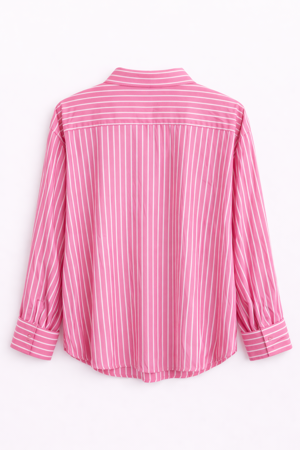 Chemise rose à rayures blanches