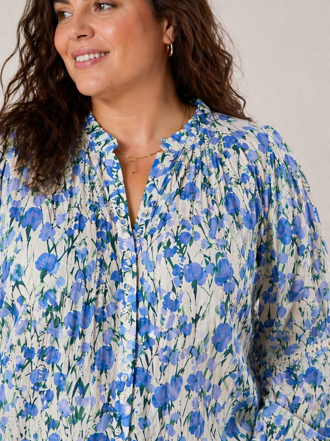 Blouse bleu fleurie bohème – grande taille