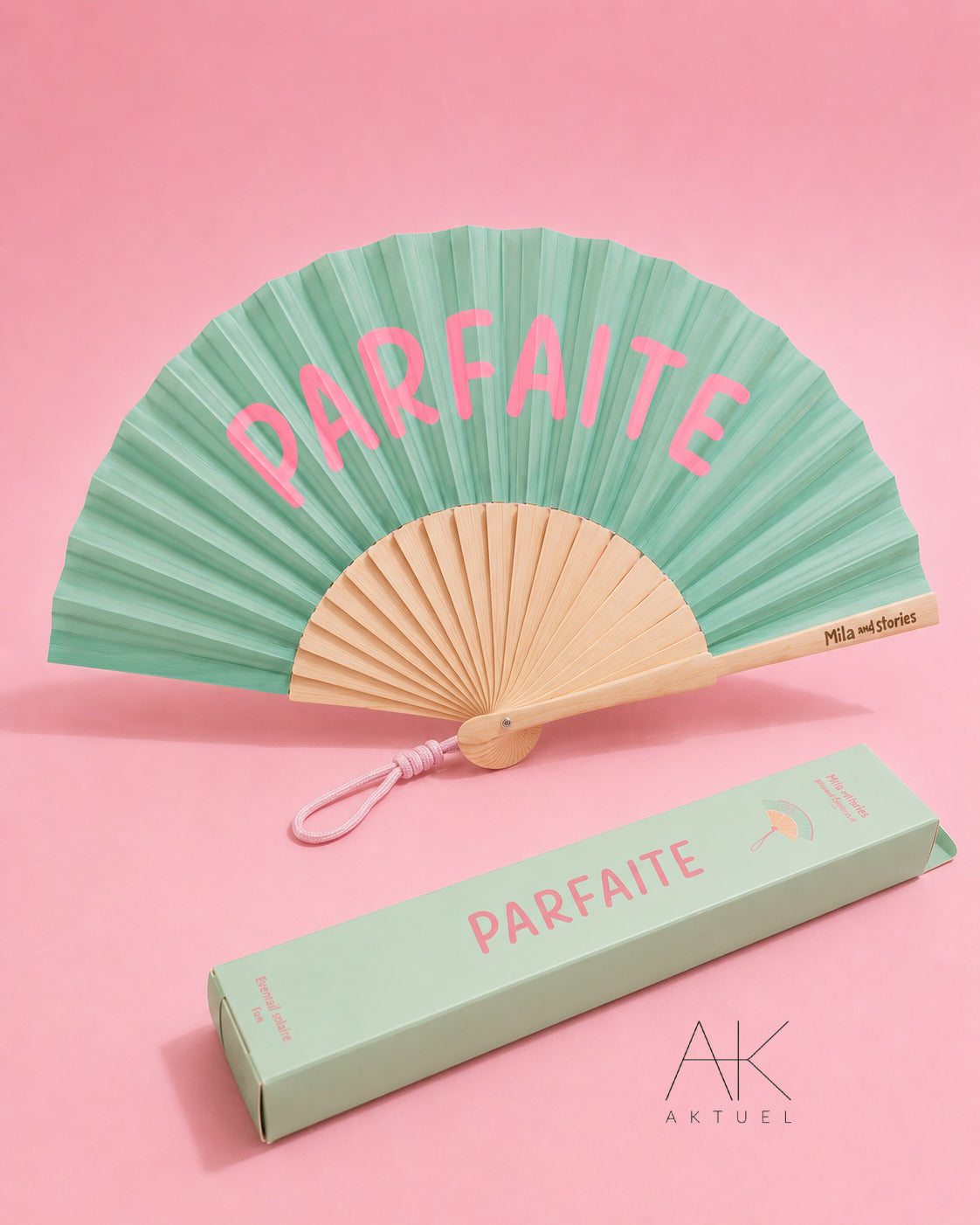 Éventails fantaisie « Parfaite »
