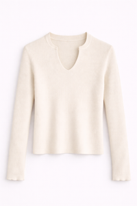 Pull blanc côtelé petit col V