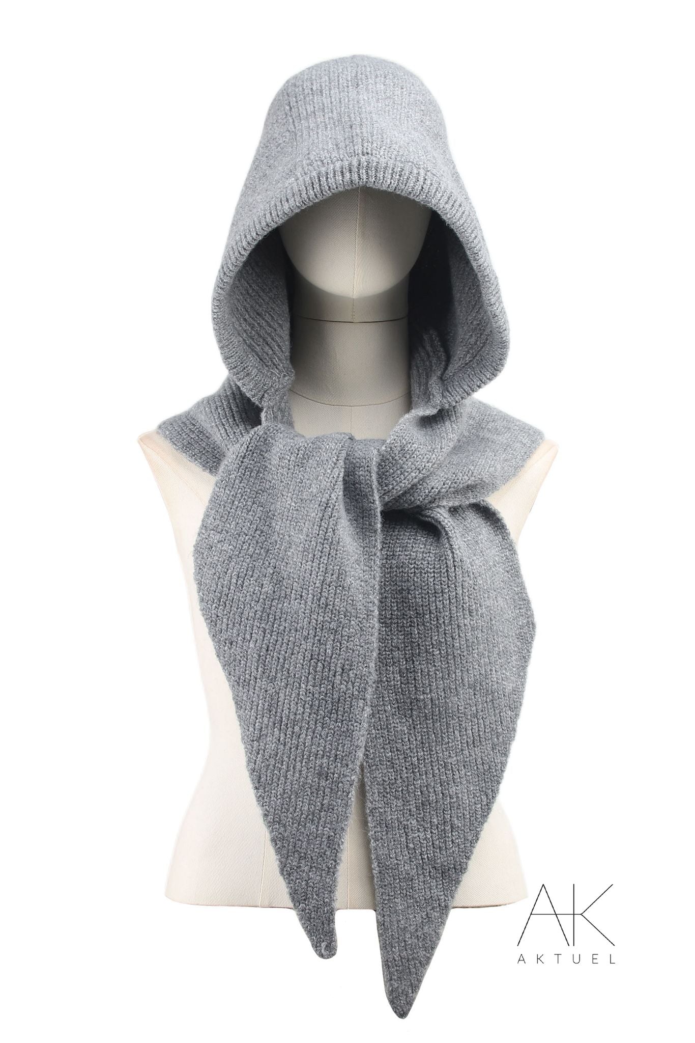 Cagoule en maille grise