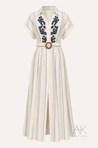 Robe chemise longue brodée écrue & marine