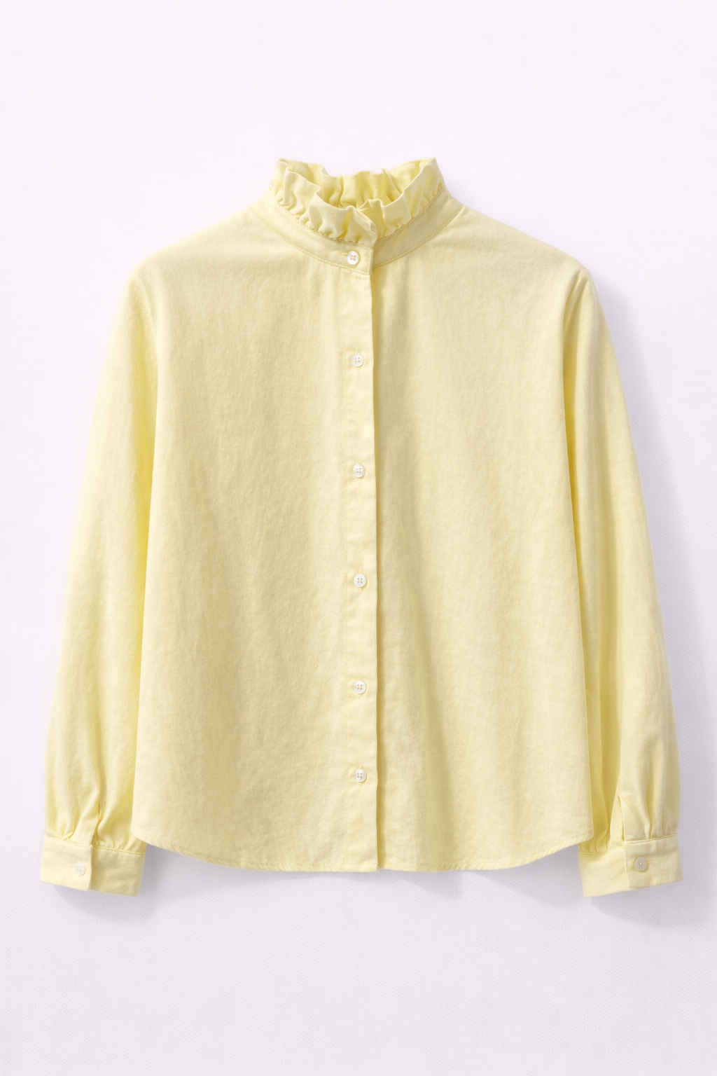 Chemise jaune pâle col volanté