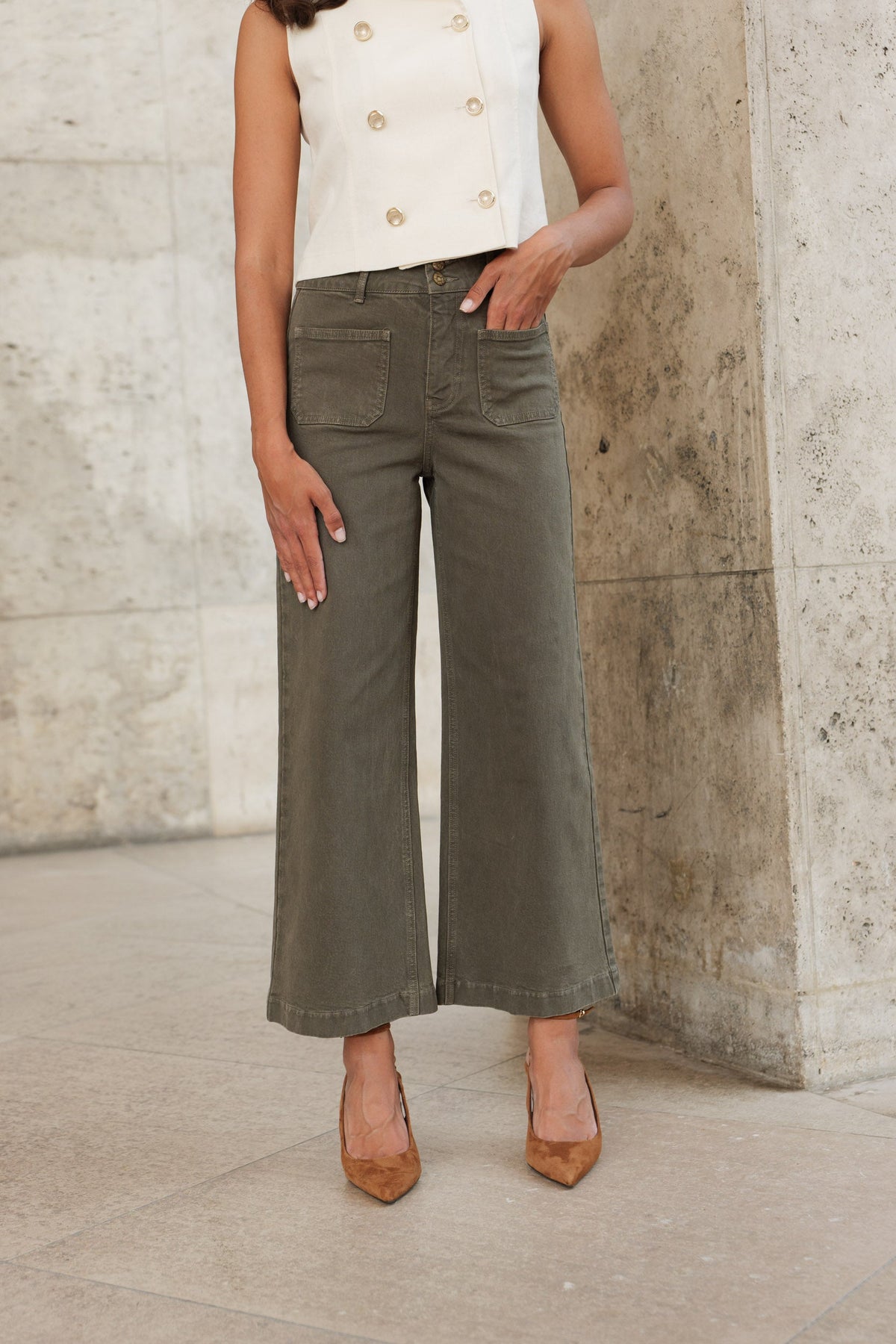Jean Oraije kaki wide leg
