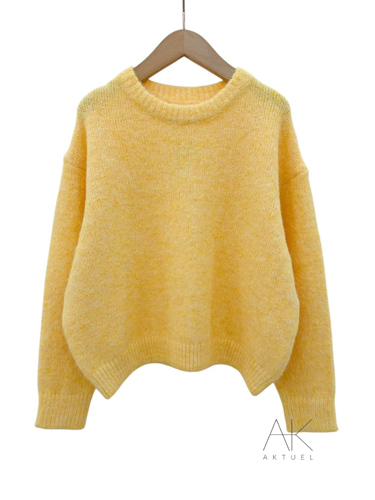 Pull oversize doux jaune pastel