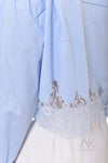 Chemise Crop Bleue avec Dentelle
