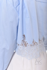 Chemise Crop Bleue avec Dentelle